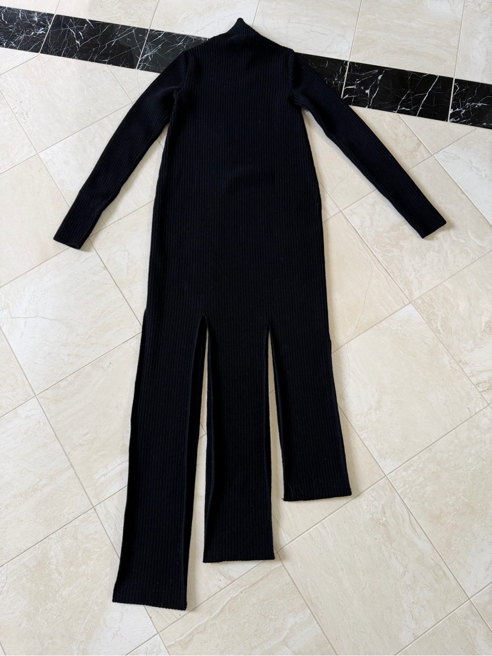 LIKE NEW Bottega Veneta Slash Rib Dress, Size L - Picture 7 of 8